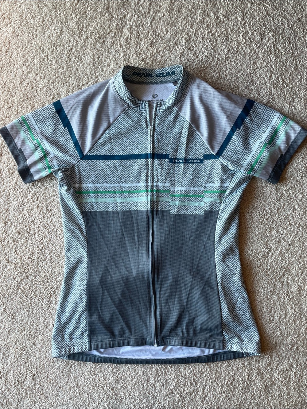 PEARL IZUMI BIKING JERSEY - Women’s Large